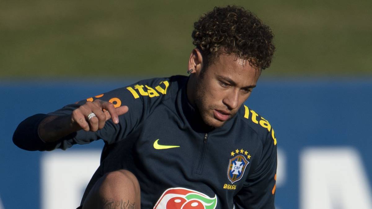 西亚球迷社 西亚球迷社