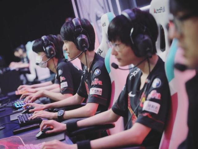 近年来的崛 近年来的崛