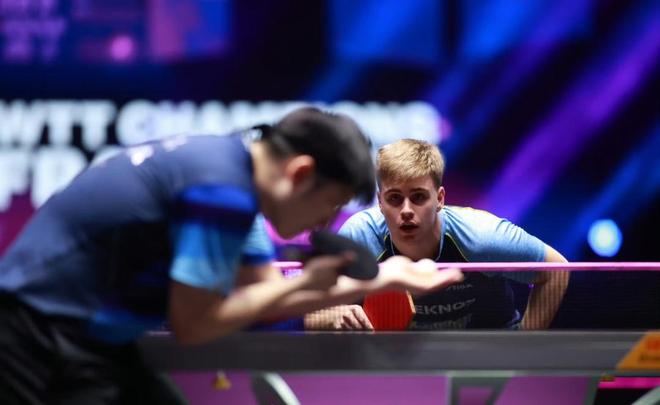 他的加盟为 他的加盟为