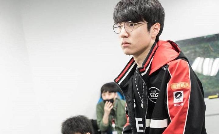 是因为他的 是因为他的