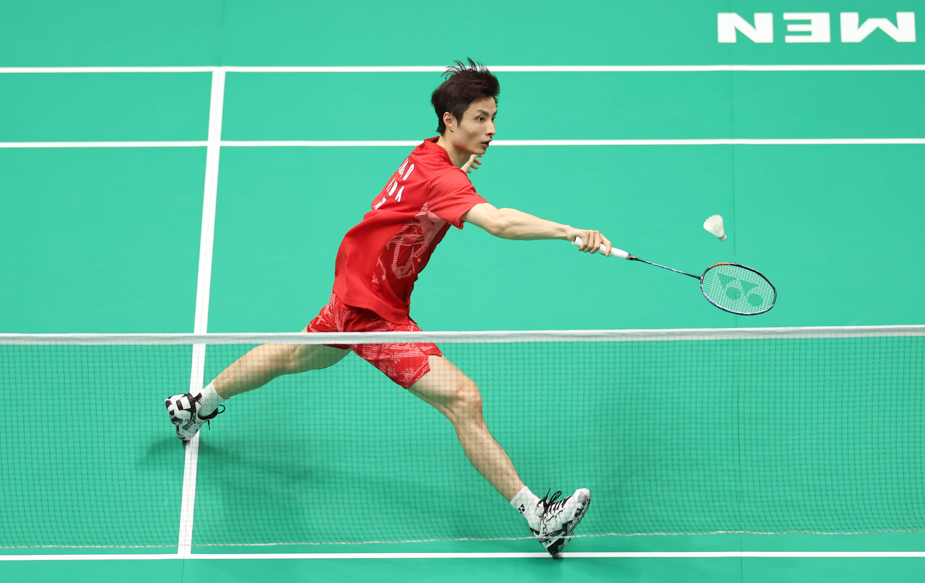 进攻端过于 进攻端过于